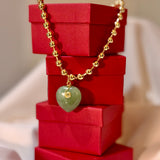 Collar de jade verde