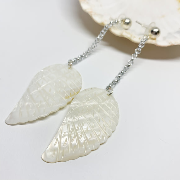 Pendientes de plata con alas de nácar