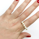 anillo con perlas